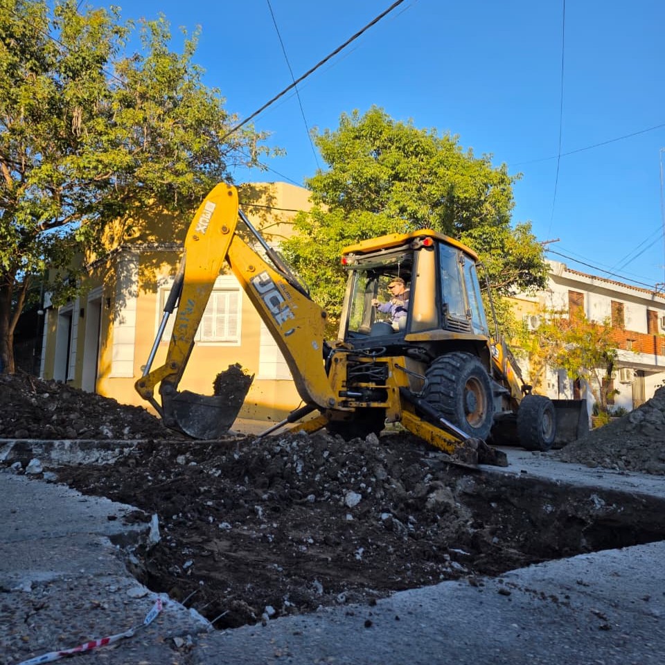 Avanzan obras clave en distintos sectores de La Paz para mejorar la circulación